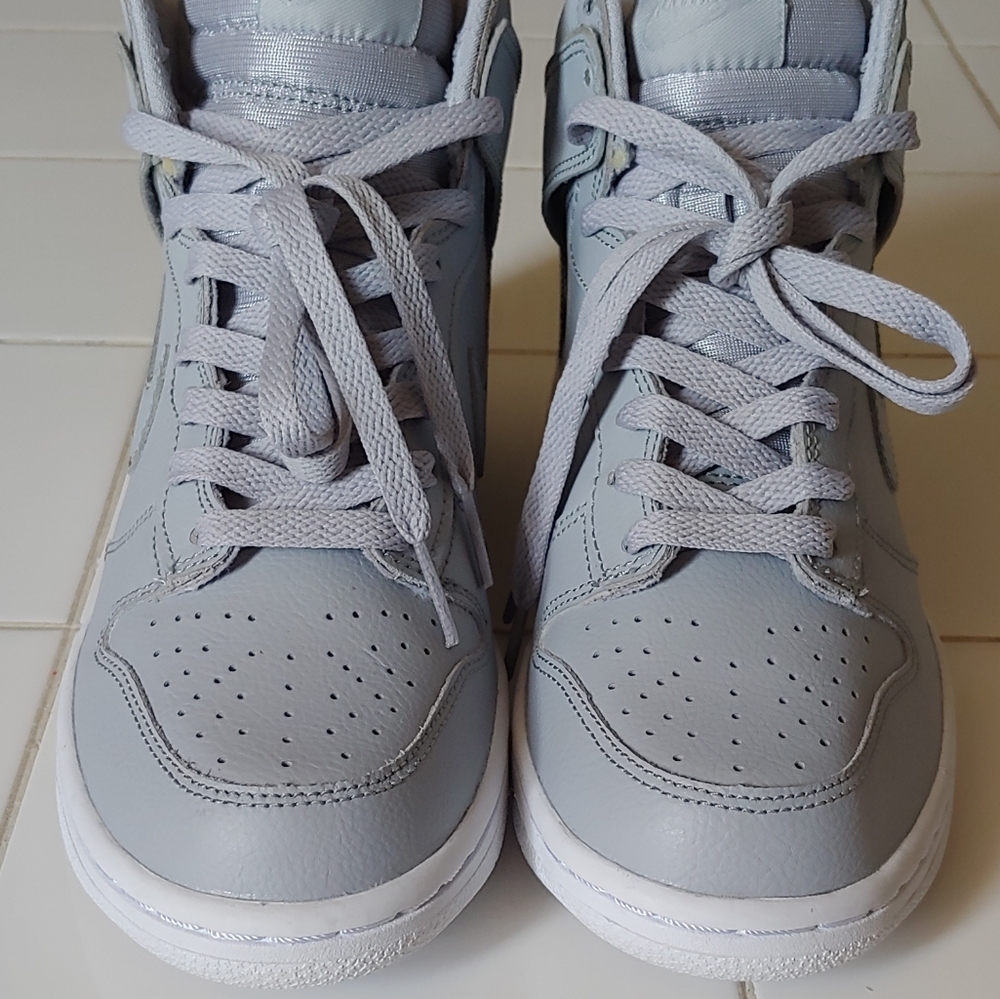 SOLD 🤝Nike Dunk High Wolf Gray 2016